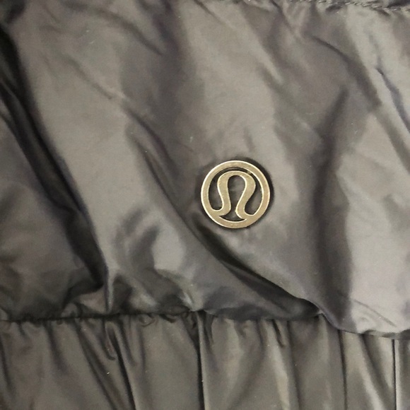 WORN ONCE Lululemon The Fluffiest Vest Reversible - Picture 4 of 5